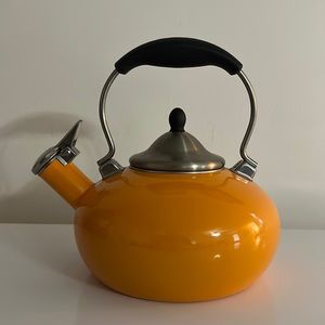 Chantal Zenith Enamel on Steel Whistling Teakettle, 1.8 quart, Orange (Marigold)